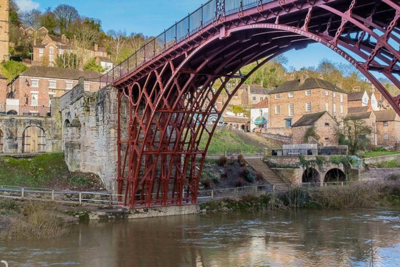 Ironbridge - 18Th Century Three Bedroom Cottage - 6 Beds Luaran gambar